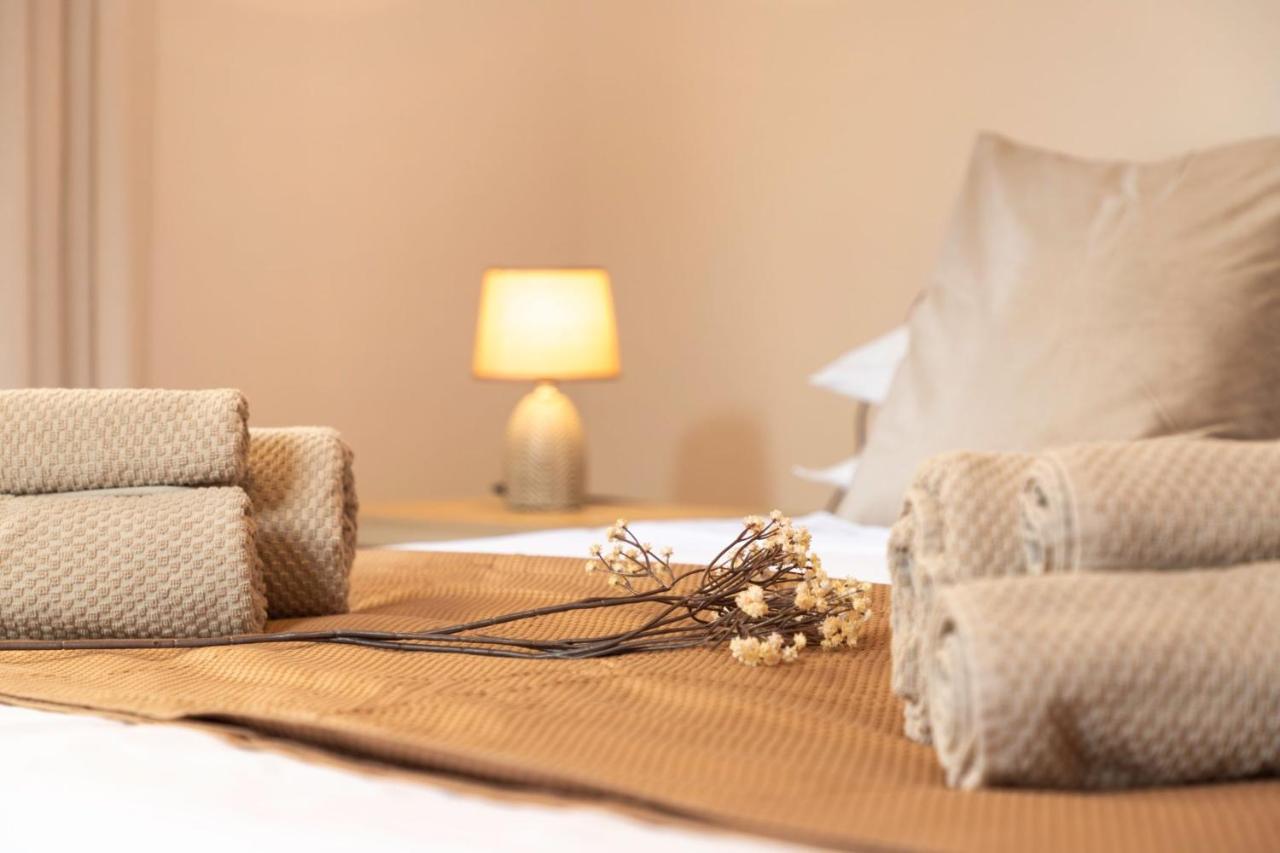 Infinity House - Cagliari Centro Apartment Екстериор снимка