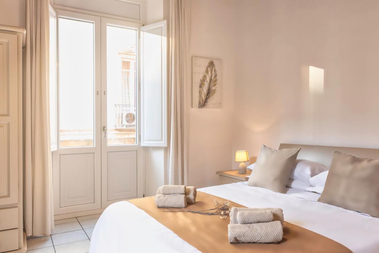 Infinity House - Cagliari Centro Apartment Екстериор снимка